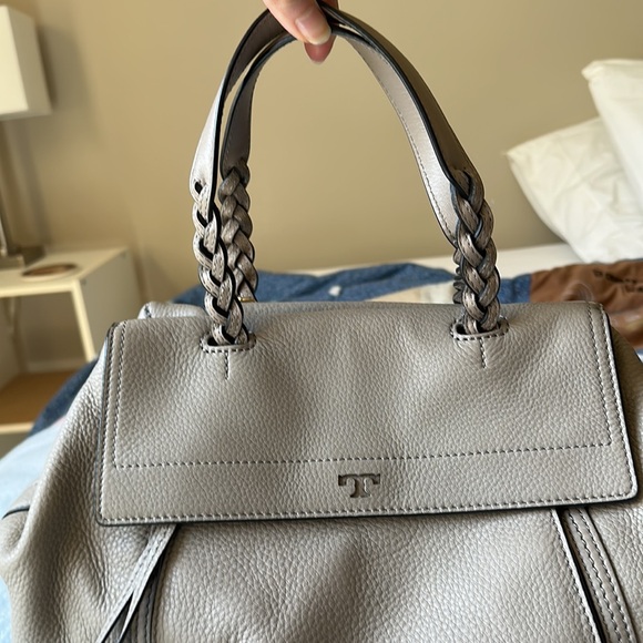Tory Burch Half-Moon Satchel - French Grey + dust bag - Picture 4 of 16